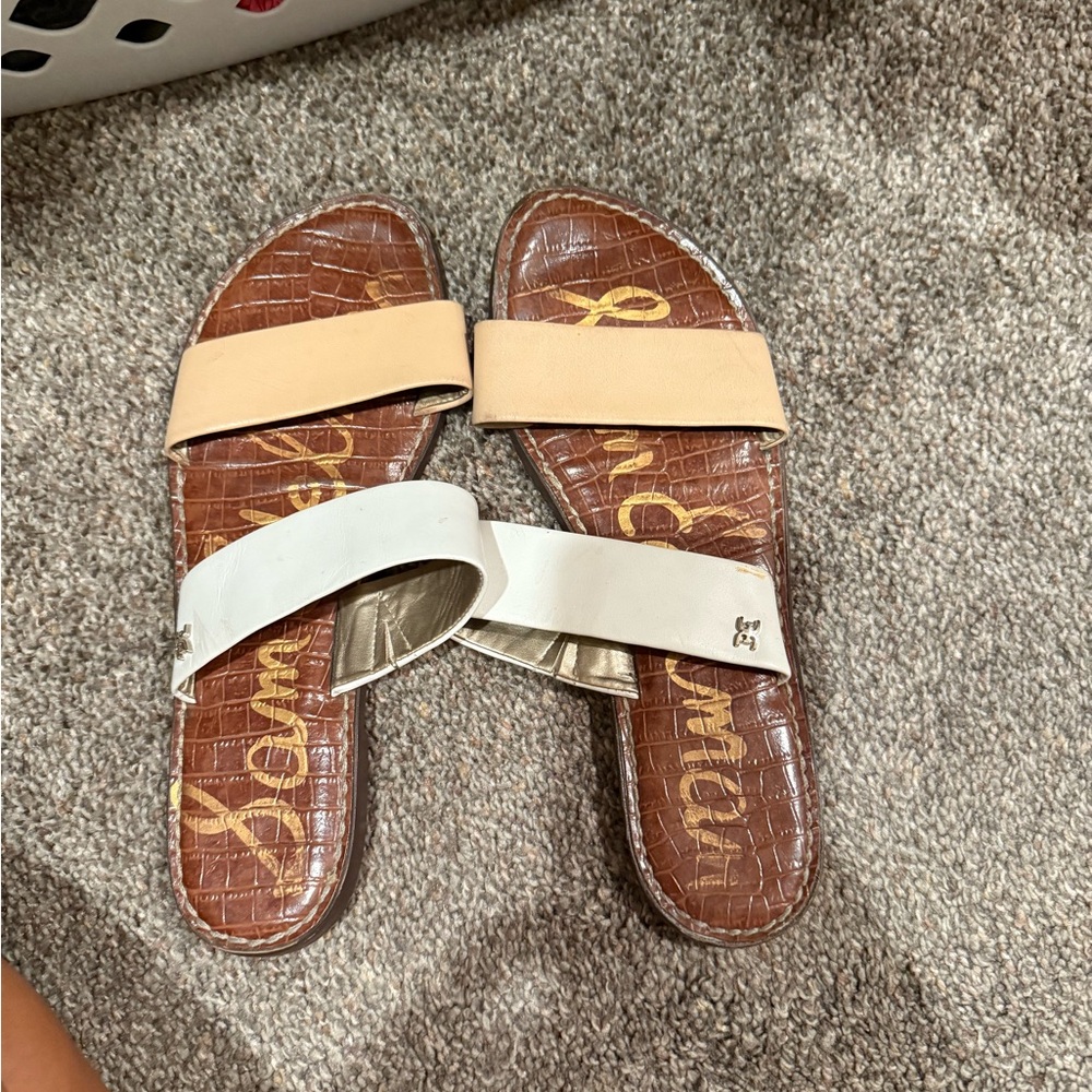Lemon Women's Tan and White Sandals